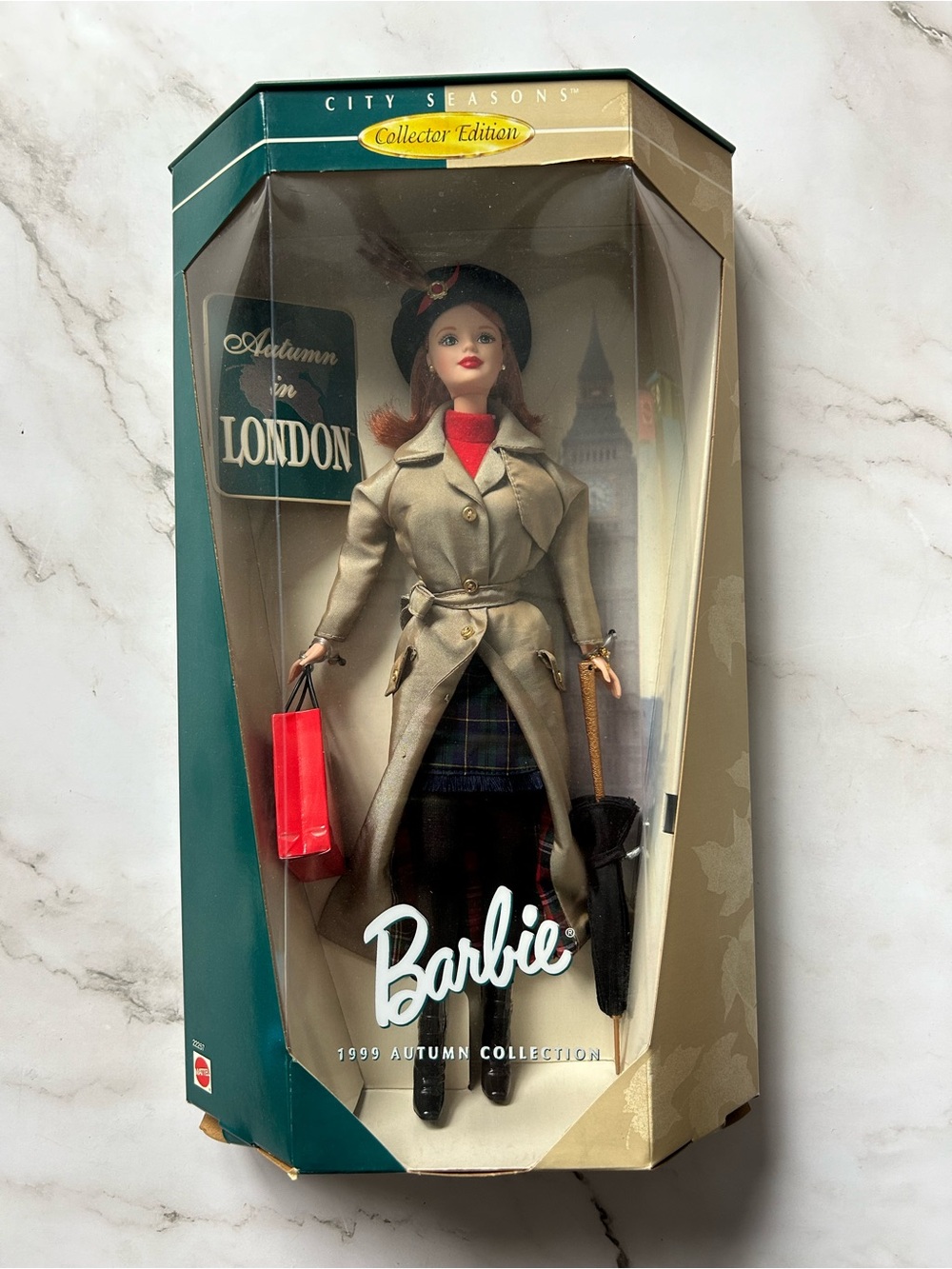 Collector Edition City Seasons Autumn In London Barbie Doll